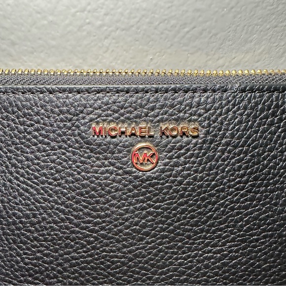 Michael Kors Black Pebbled Leather Wristlet Clutch - Picture 3 of 10